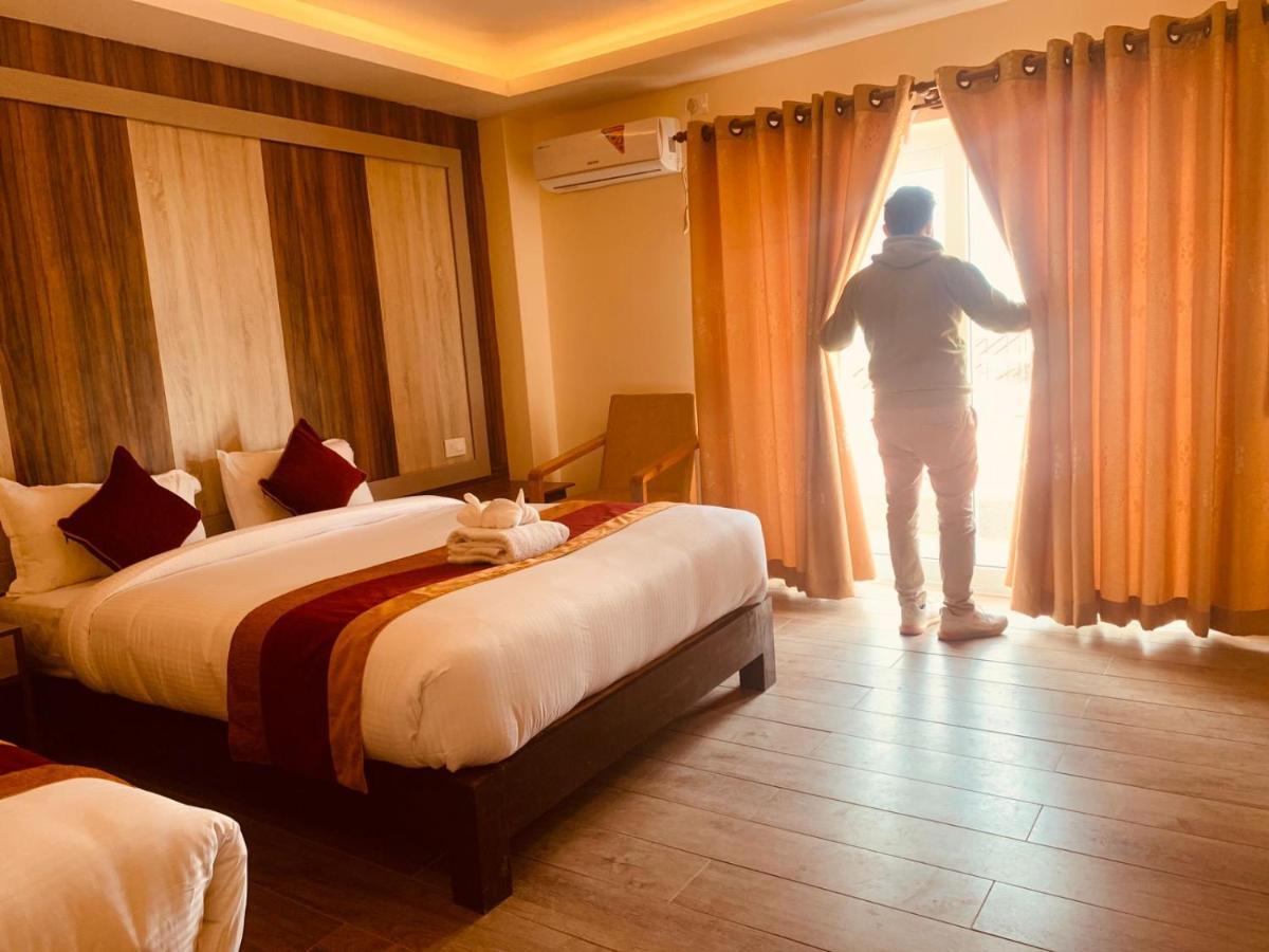 Hotel Murano Покхара Экстерьер фото