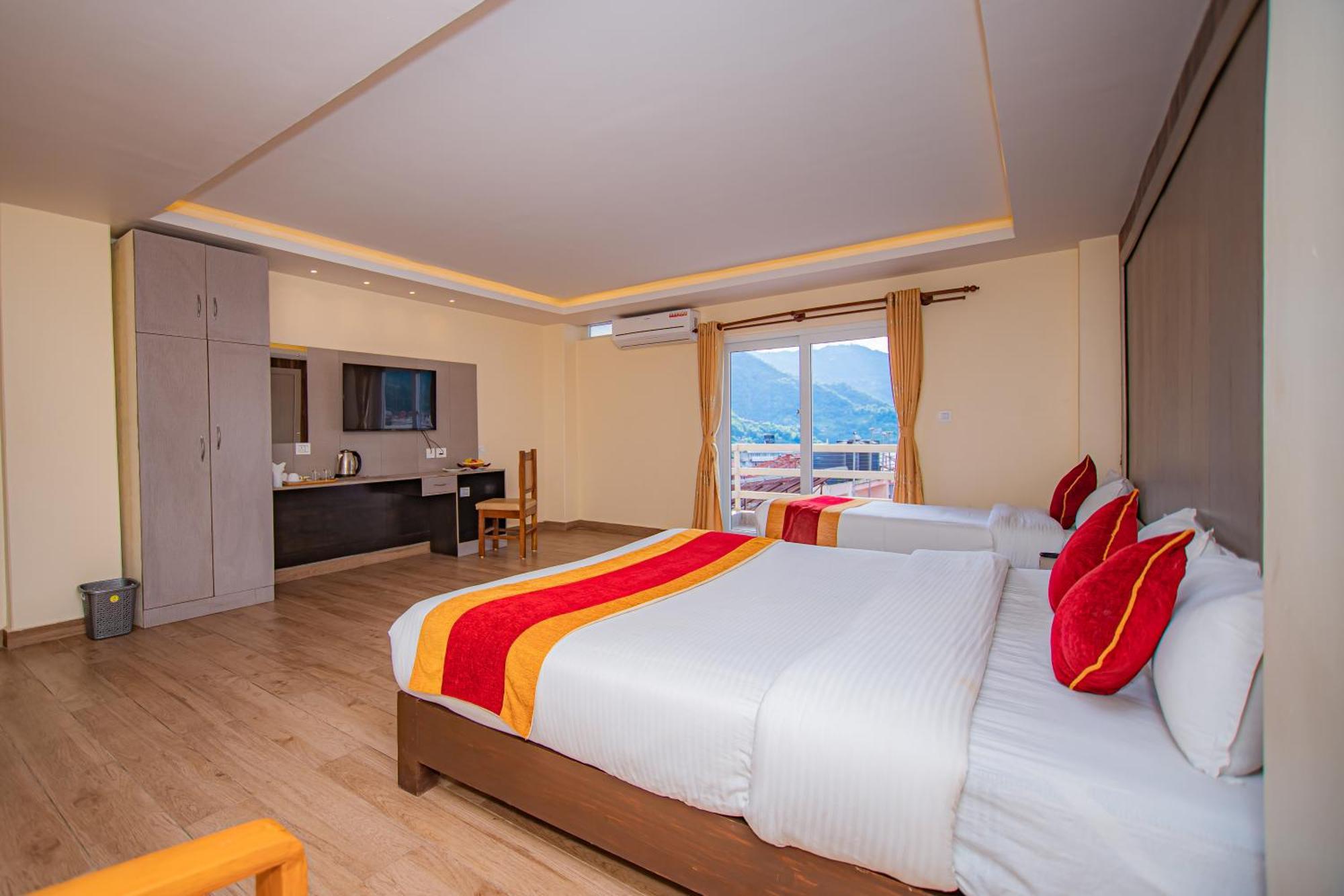 Hotel Murano Покхара Экстерьер фото