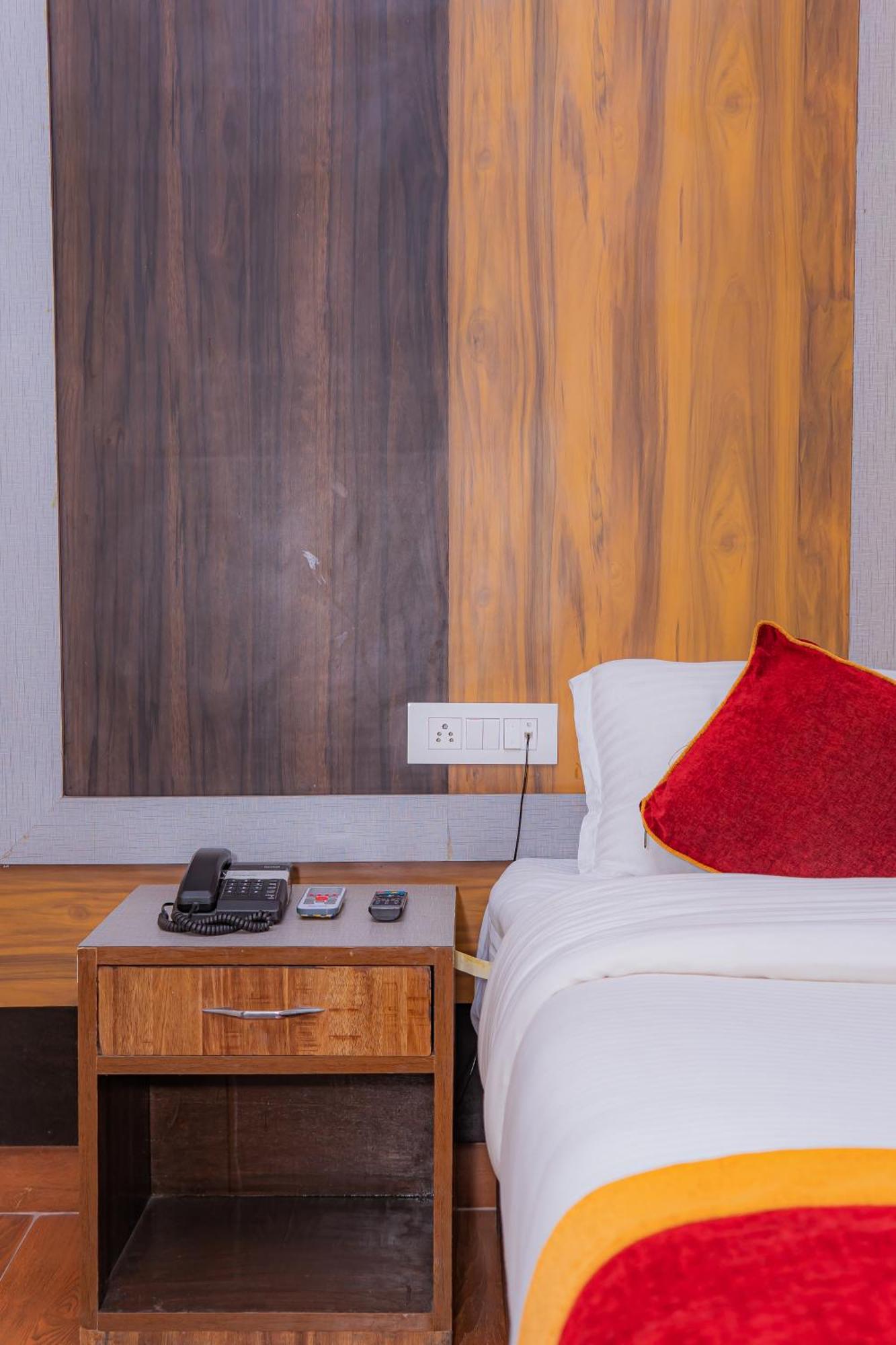 Hotel Murano Покхара Экстерьер фото